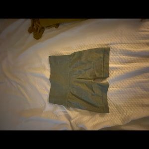 Nvgt short dupes size small